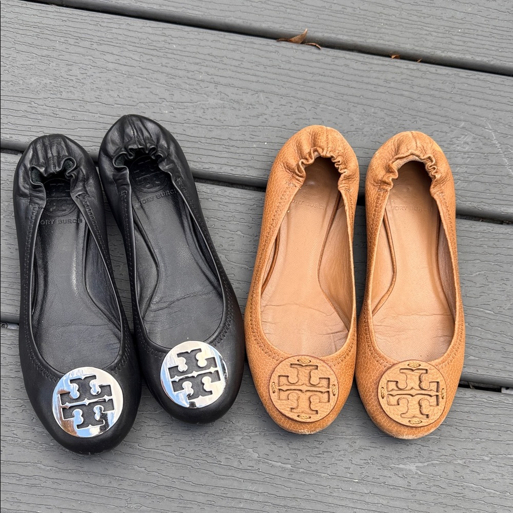 *Tory Burch Black and Tan Ballet Flats Bundle Logo Emblem Womens 6.5